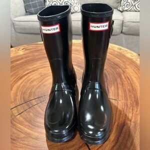 Hunter Boots - women’s original short gloss black